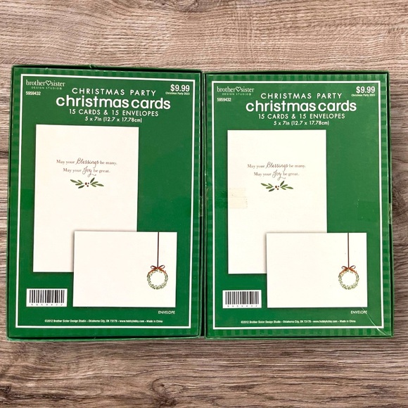 NIB 2 Boxes of 15 Each “Merry Christmas” Christmas Cards/Envelopes - Picture 2 of 2